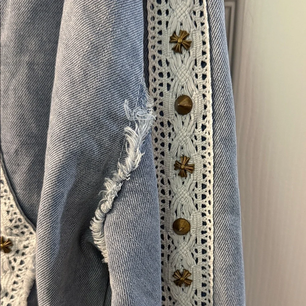 POL Large Denim and Lace Hooded Zip-Front Jacket NEW - Picture 2 of 4